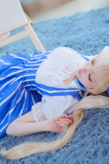 兩領導在車上吃我的奶