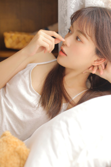 胡桃尿道口擠出白色膿狀物