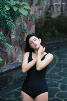 金蓮高潮三級做爰