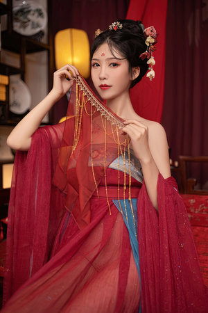 在公交車上被蹭出水了可以報警嗎?需