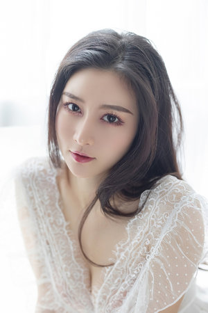 用嘴伺候女經理下面