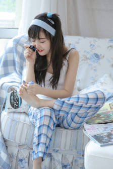 YSL蜜桃色888網站