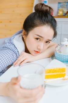 自拍偷臺灣中文娛樂網