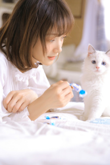 男總裁用自己犒勞下屬的小說