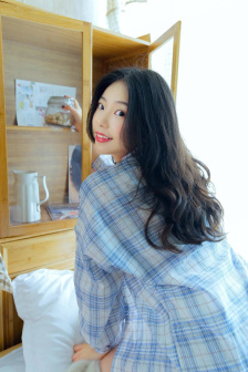 美女露0的身體無檔