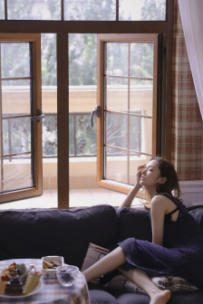 久久久久久精品免費啪啪國盧