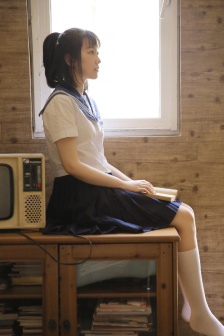 少女第一次第1集在線觀看