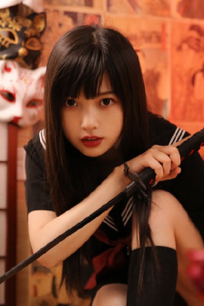 濕透的JK避雨1～2的象征意義