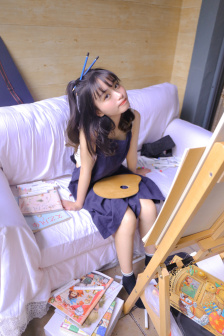 《公的浮之手中字》免費