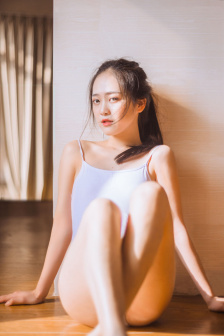 裙子里面是野獸