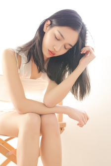 吃雪白的大扔子