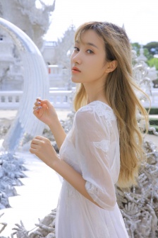 日本不卡在線觀看免費v