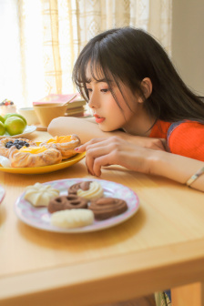 男生把小困困進女生困里視頻