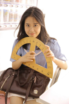 《年輕女教師3》韓國