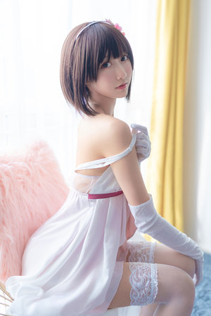 小洞洞想吃火腿腸的視頻