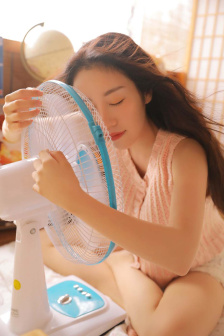 洛基第四集在線觀看