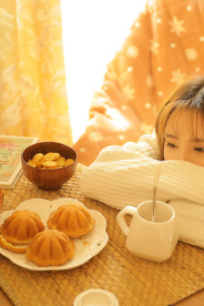 我是余歡水演員