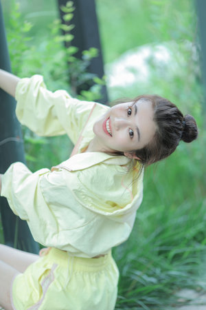 17歲中國免費完整版觀看直播