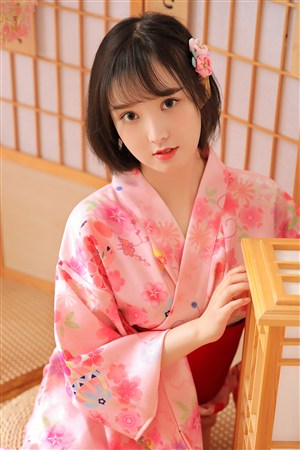 《和妹妹打開墻后新世界》是哪年