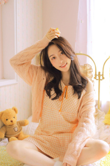 續父開了續女包視頻嗎