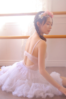 向漣倉士獻上純潔