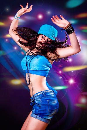 黑幫大佬和我的365天