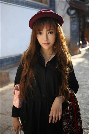 16女學生小嫩嫩BB