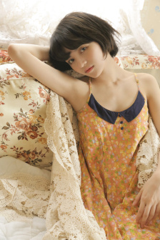 艷射90黑腳絲女