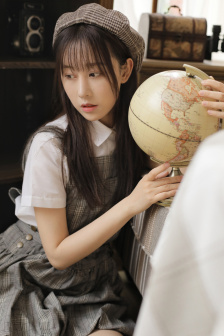 國產絲襪一區二區三區免費視頻