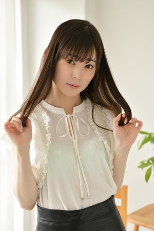 日本三人交xxx69式