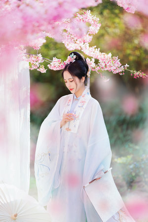 成 人貓咪視頻在線觀看