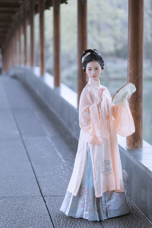 無人區高清電影免費觀看