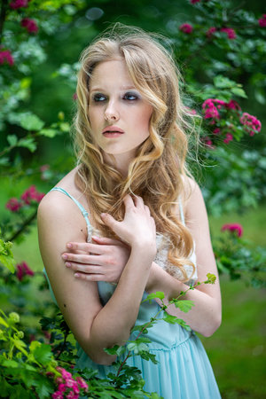 天使之爭分集劇情