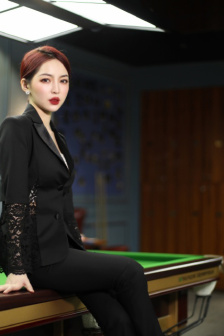 《滿溢游泳池》漫畫免費閱讀