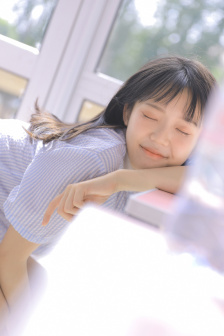 1秒少女18歲免費觀看高清電視劇