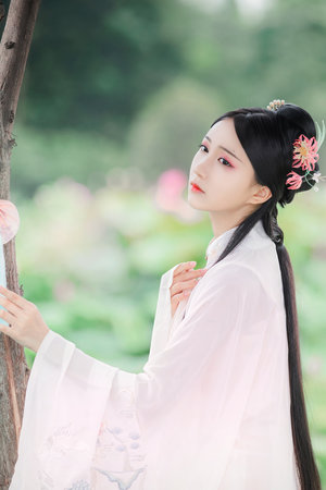 催眠改造帥哥NPC修改常識小說