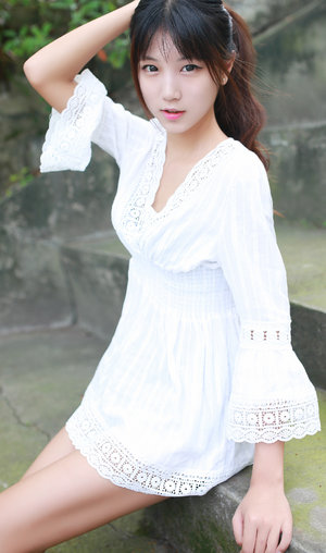 女大學生的兼職