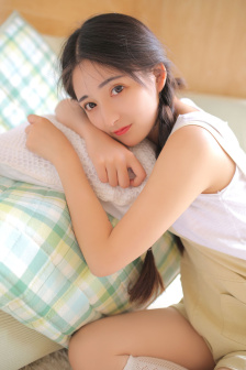 老趙在貨車把兒媳婦送到了劇情介紹