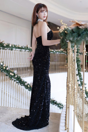 風流少年征服群女記