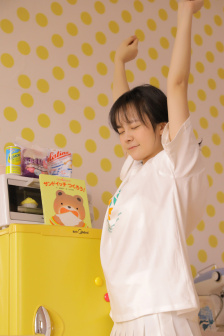 學生小美女洗澡裸體