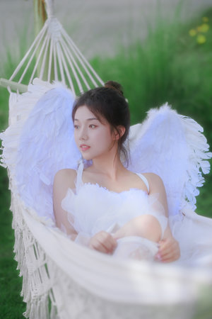 雙性美人被CAO到崩潰H漫畫