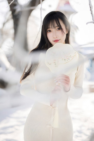 黑蓮花的上位(NP)作者簡介