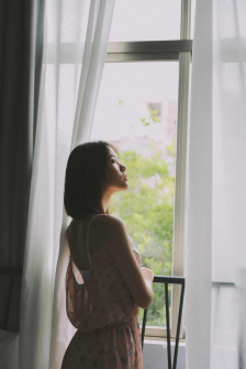 漂亮干姐姐漫畫