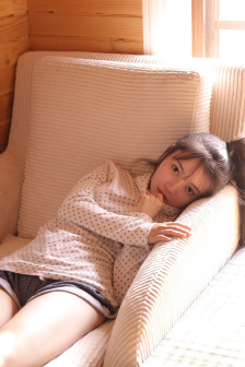 乳房天天被繩子綁上會得白血病嗎