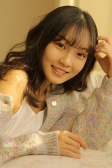 老師與學生深入交流人生奧秘