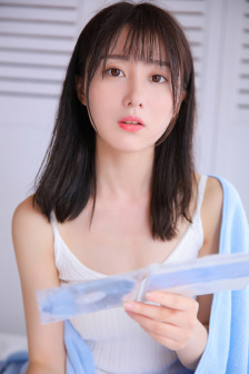 《健身房的三個教練》故事背景