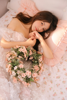 《已婚女人外遇》