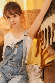 哈啊～又加了一根手指的洛冰河