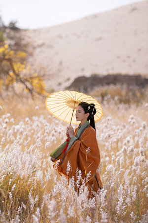 校園車多肉多的1V2