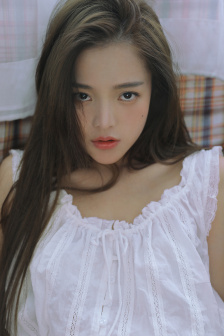 《與上司出軌的人妻》